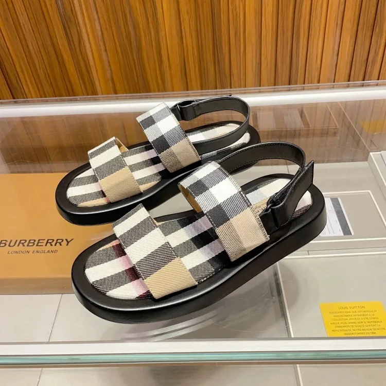 Burberry quality slippers/shoes  7544675659  